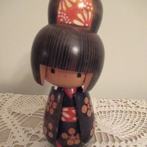 Authentic Tomio Accents Kokeshi Doll